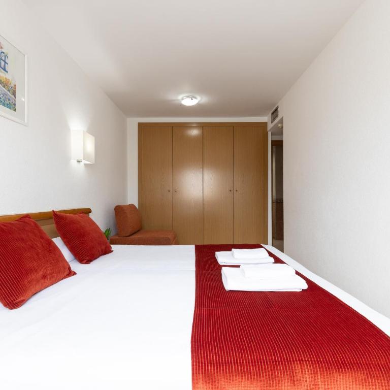 Rentalmar Pineda Suites - Apartment mit 2 Schlafzimmern - 49