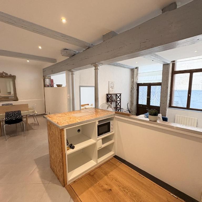 Nouveau T2 à proximité du Théâtre Antique - Appartement 1 Chambre - 6