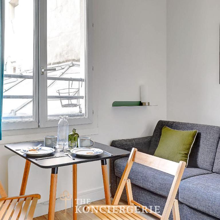 Cocon citadin quartier du faubourg Saint Denis - Appartement - 1