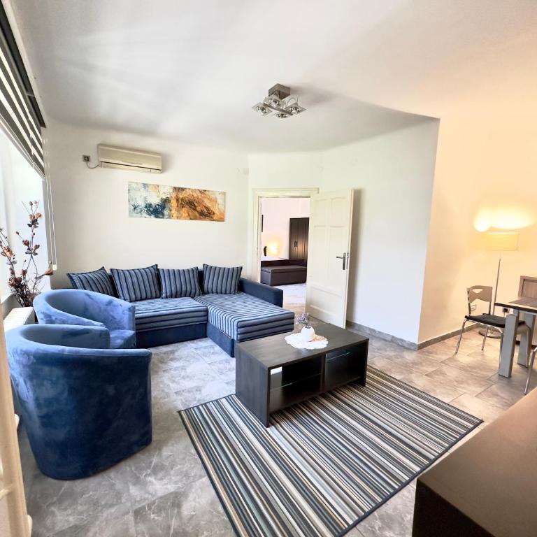 Q-Art Residence Centar - One-Bedroom Apartment - 1