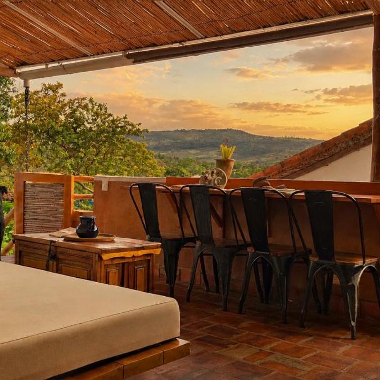 LOLO & Lo Loft Apartments - Peaceful Neighborhood Panoramic Terrace - Apartment with View and Balcony - 1