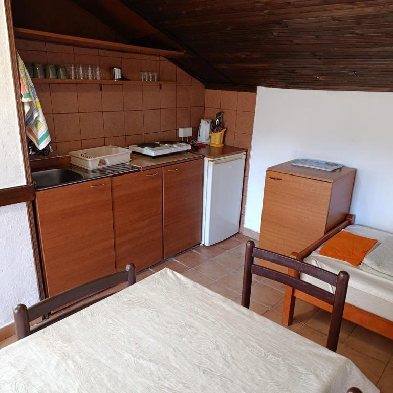 Pavlović 1 - Two-Bedroom Apartment - 4