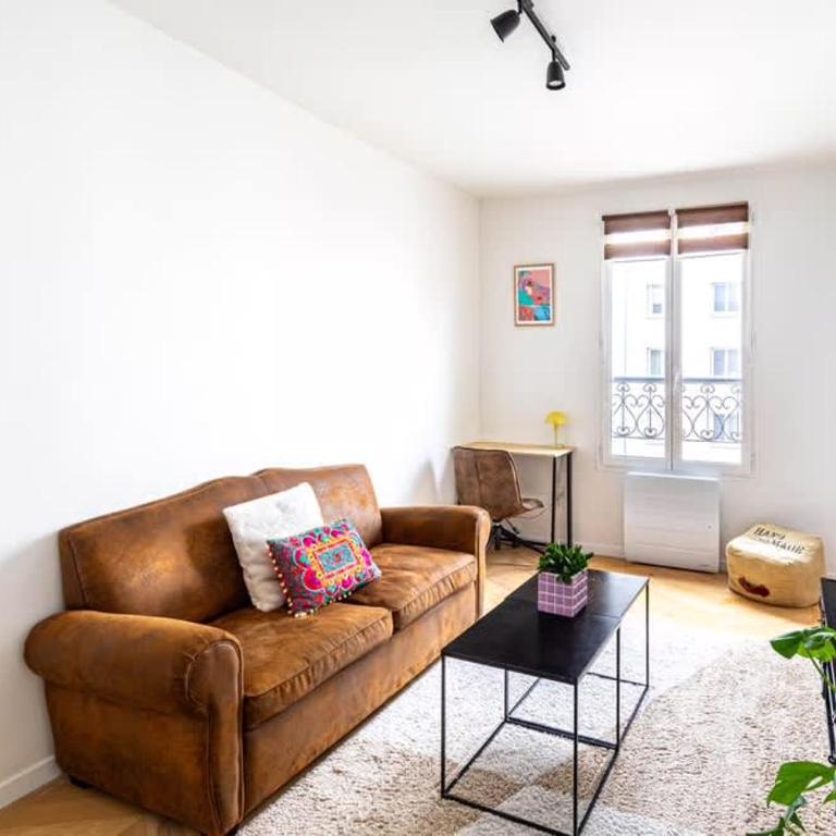 Appartement 2 pieces a proximite de Gare de L'est - Appartement - 4