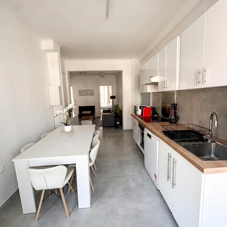 Grand appartement climatisé Marseille Centre - Appartamento con 3 Camere da Letto - 5