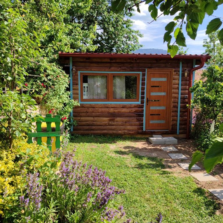 The Bungalows - Two-Bedroom Cottage - 4