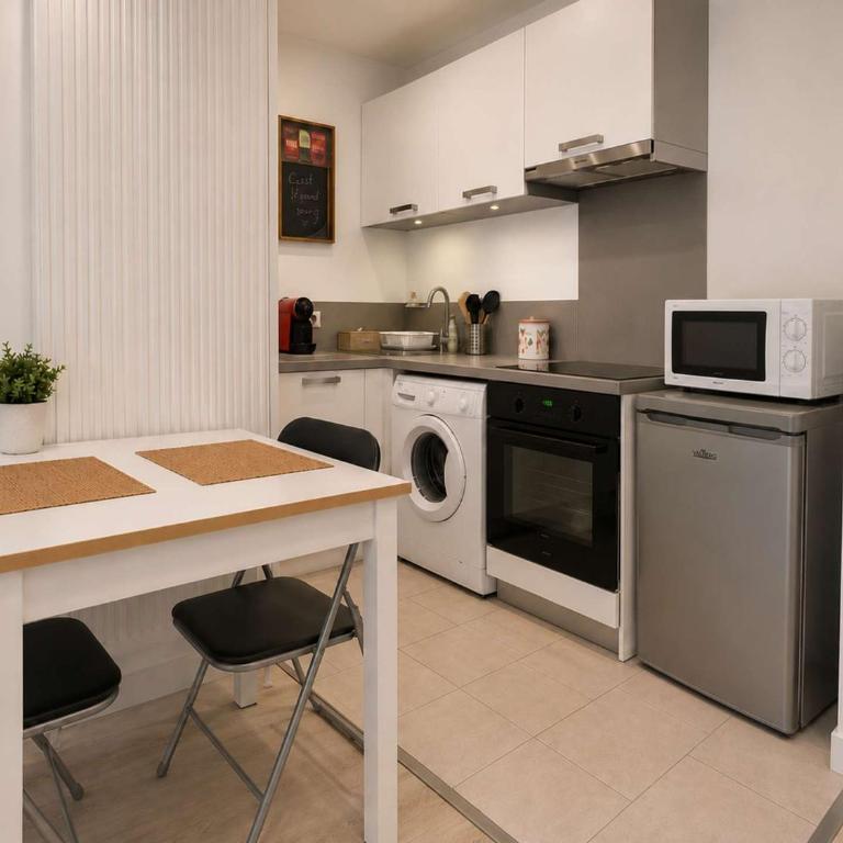 Baptiste – Studio lumineux tout équipé • 2 pers • Centre Grenoble • Tram à pied - Studio-Apartment - 5