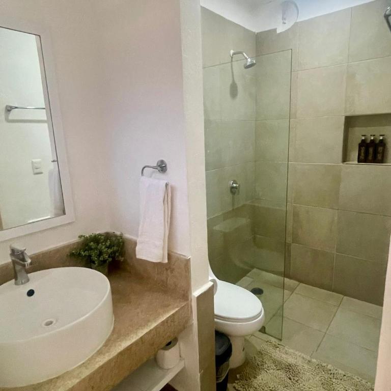 Isla Lorens - One-Bedroom Family Apartment - 7