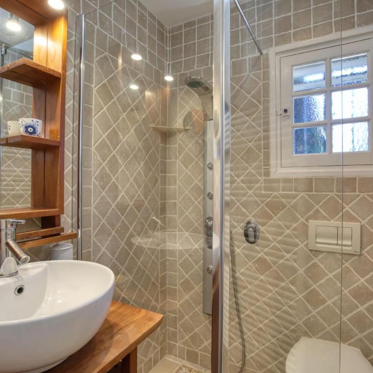 Rez-de-jardin élégant avec jacuzzi Calme - Maison de Vacances - 10
