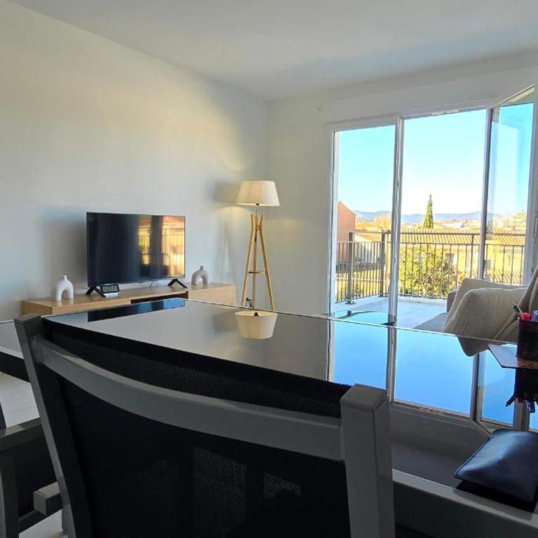 Nice apartment for 2 with balcony - Appartement - 21