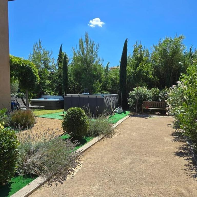 New house with all comforts in Grimaud - Casa - 29