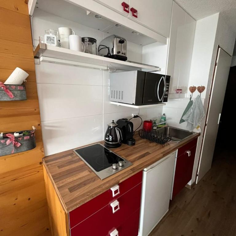 Sunny studio with open view full comfort - Studio - 6