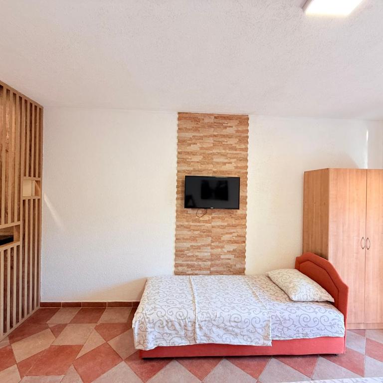 Apartmani PERICIC SUTOMORE NEW HOUSE - Chambre Quadruple Confort - 4