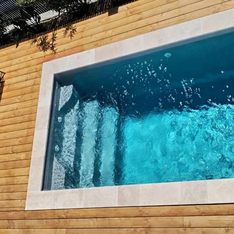 Luxueuse villa avec 3 suites parentales et piscine privative proche des plages - Villa 3 Chambres - 13