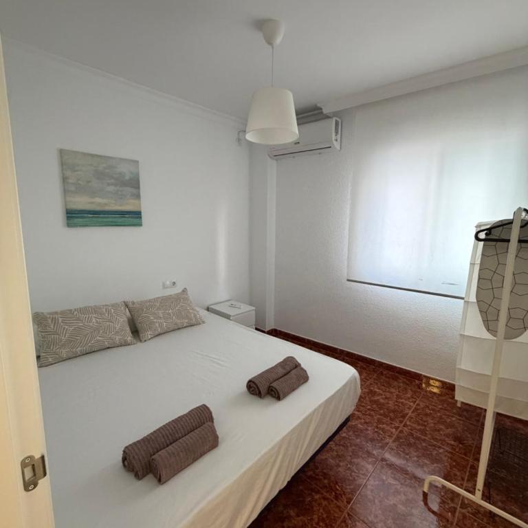 Descanso y diversión en pleno centro de Almuñécar - Apartamento de 3 dormitorios - 6