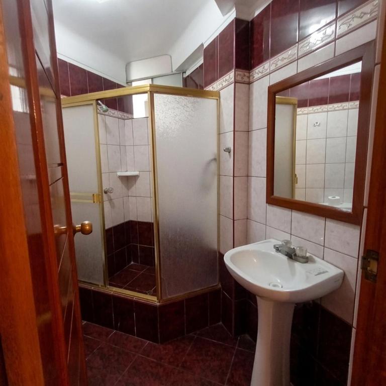 Hotel Plaza Grau - Single Room with Bathroom - 6