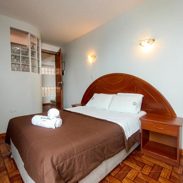Hotel Plaza Grau - Double Room with Private Bathroom - 9