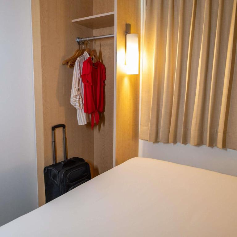 Ibis Merida - Doppelzimmer mit 2 Doppelbetten - 1
