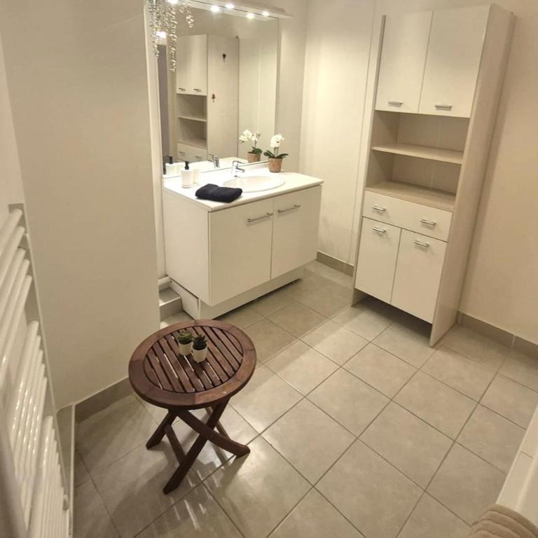 Séjour tout confort au cœur de La Seyne-sur-Mer - Appartement - 9