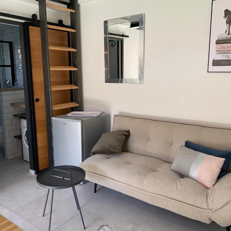 L'Escapade - Suite d'hôtes indépendante dans une villa - Village Naturiste - Chambre Double avec Terrasse - 3