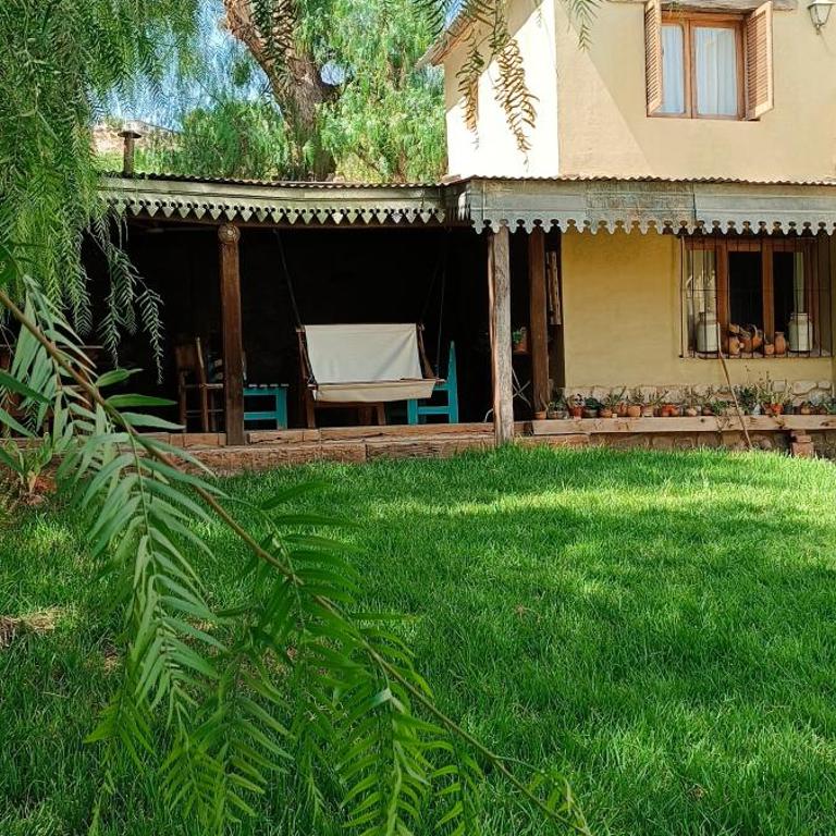 La Casa de Arriba - Three-Bedroom House - 3