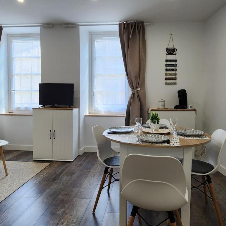 Grand Quayrat apartment in Bagnères-de-Luchon - Two-Bedroom Apartment - 1