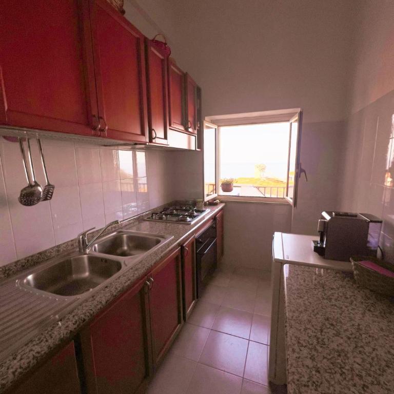 Vista Mare - Appartamento con 2 Camere da Letto - 28