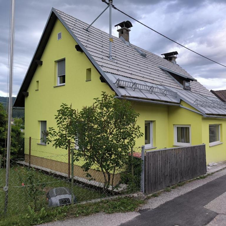 Nice small house in beautiful Carinthia - Ferienhaus - 1