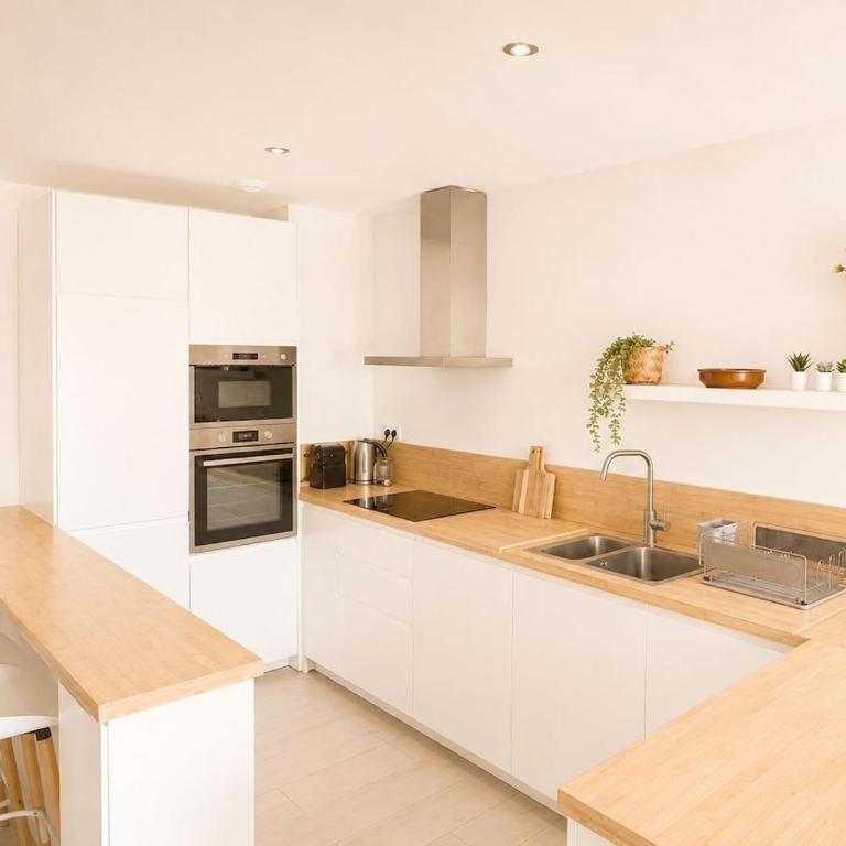 Atico Del Sol - Two-Bedroom Apartment - 6
