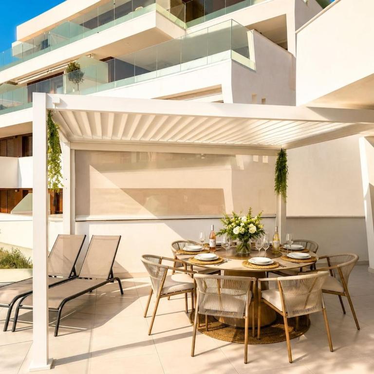 Atico Del Sol - Two-Bedroom Apartment - 10