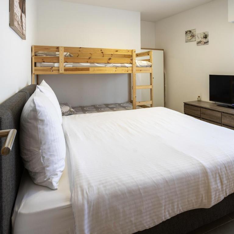 Juan-les-Pins 2-room apartment - Apartment mit 1 Schlafzimmer - 28
