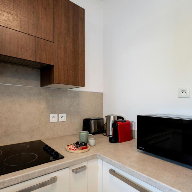 Juan-les-Pins 2-room apartment - Apartment mit 1 Schlafzimmer - 45