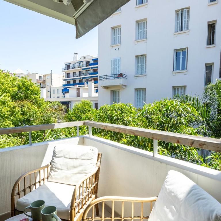 Juan-les-Pins 2-room apartment - Apartment mit 1 Schlafzimmer - 46