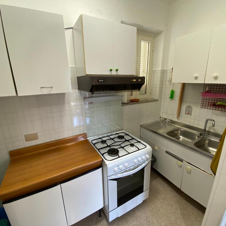 Rosemary Apartment - Appartamento con 2 Camere da Letto - 9