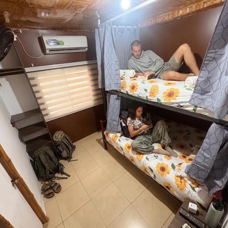 Soga Hostal - Bed in 4-Bed Mixed Dormitory Room - 4