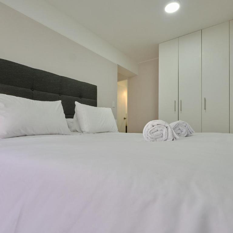 Miraflores Spacious 3BR Near Larcomar by Geko - Three-Bedroom Standard Apartment - 12