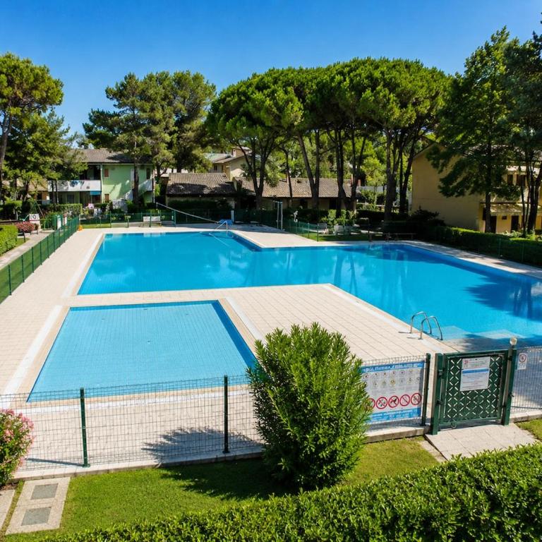 Oasi Azzurra, Giardino Privato con Piscina e BBQ - Appartamento con 2 Camere da Letto e Vista Piscina - 2