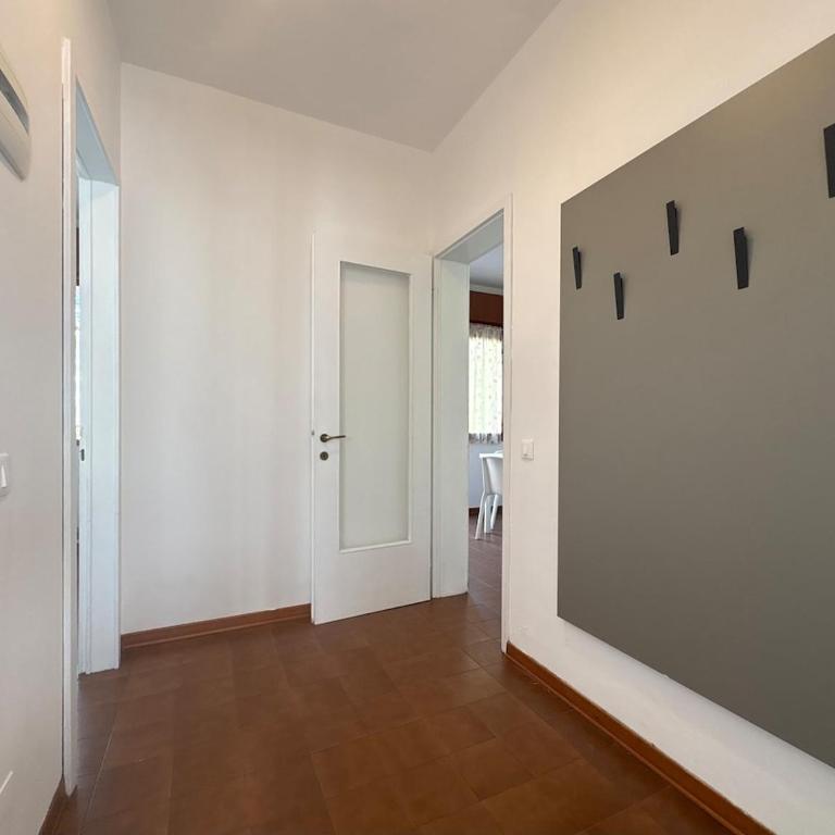 Oasi Azzurra, Giardino Privato con Piscina e BBQ - Appartamento con 2 Camere da Letto e Vista Piscina - 13