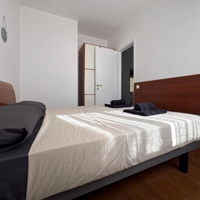 Oasi Azzurra, Giardino Privato con Piscina e BBQ - Appartamento con 2 Camere da Letto e Vista Piscina - 15
