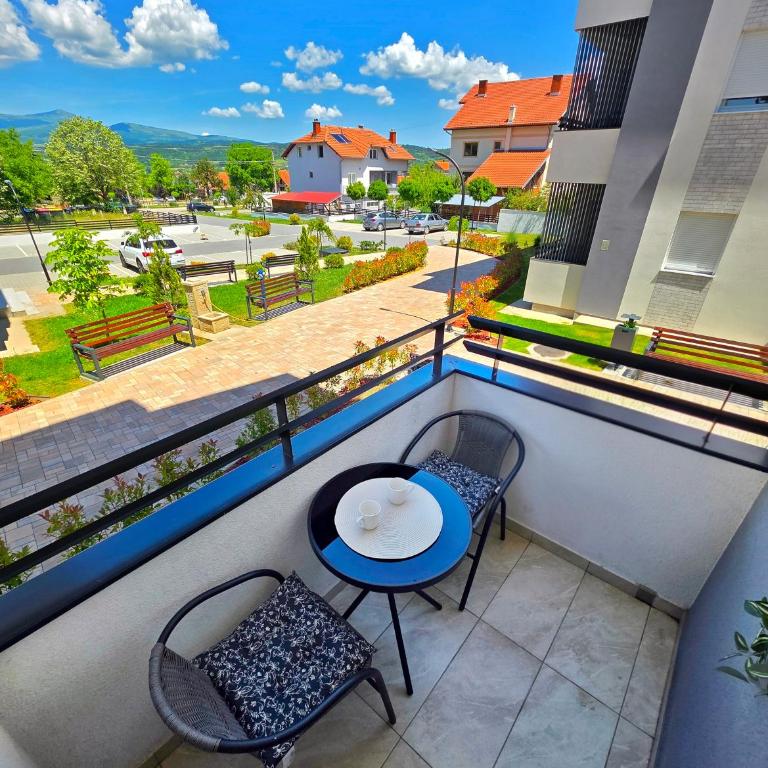Apartman Relax Green Hill - Apartman sa Pogledom na Planinu - 3