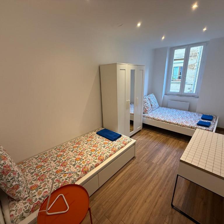 30 CHIC & COSY GRAND APPART 88m2 WIFI SMART TV HYPERCENTRE NETFLIX - Apartment mit 5 Schlafzimmern - 8