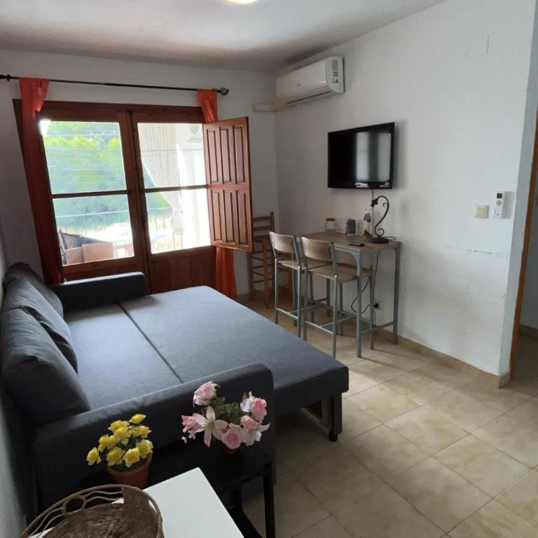 Lago Jardin : Bright spacious one bedroom flat - Apartment - 5