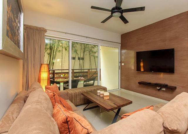 Sabbia Condos block from 5th - Appartement 2 Chambres - 2