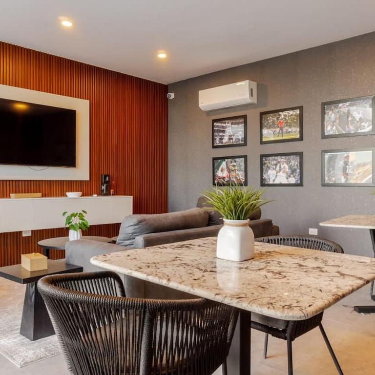 Arena Blanca 203 Downtown La Paz Luxury Condo - Apartamento - 24