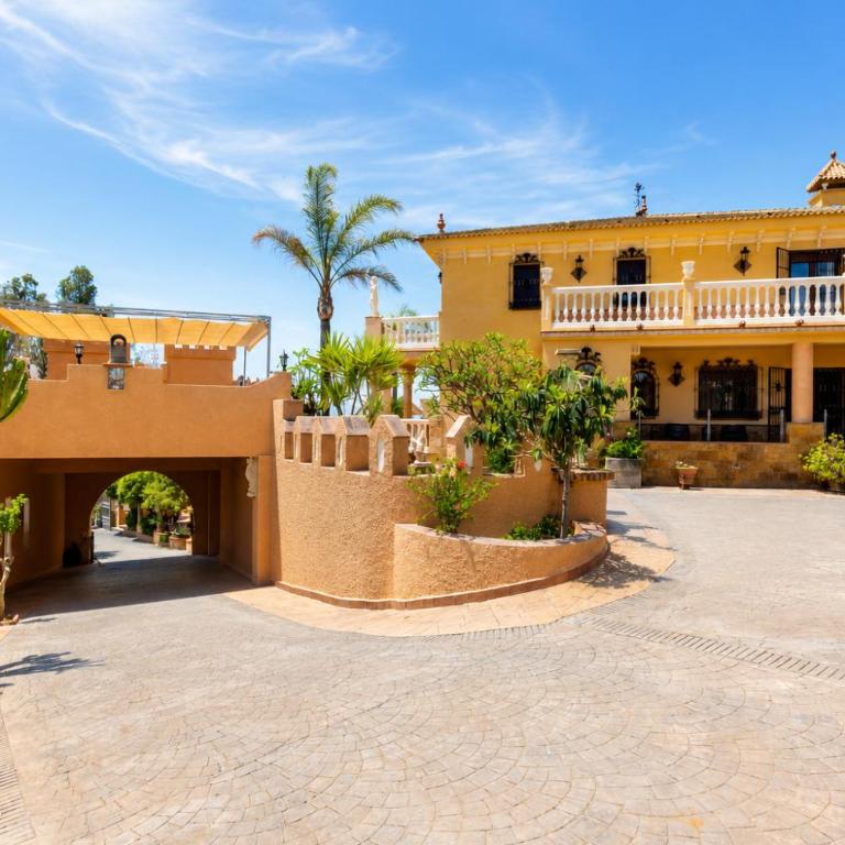 The Castle on the Hill! - Villa con Vista Mare - 36