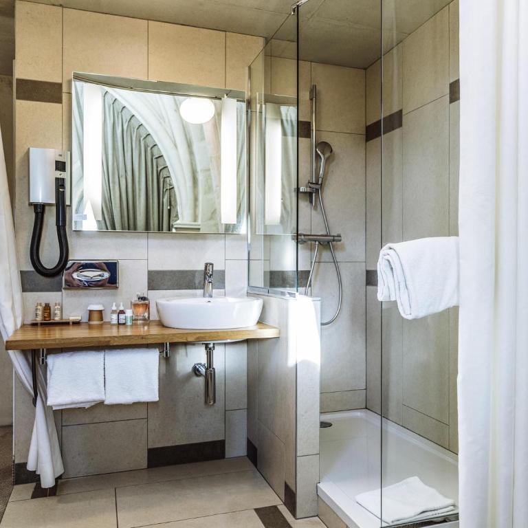 Mercure Poitiers Centre - Chambre 1 Lit Double Supérieure - 5