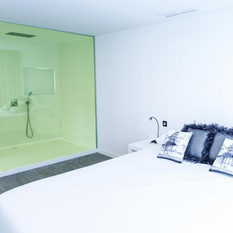 Seven Hotel & Wellness - Gay Men Only - Suite - 19