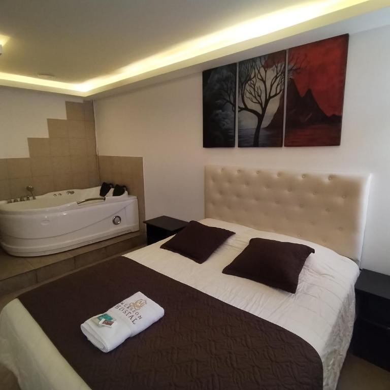 HOSTAL MURGEON BOUTIQUE - Habitación Doble con bañera de hidromasaje - 1
