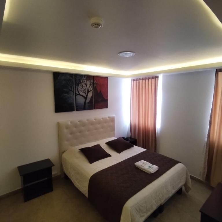 HOSTAL MURGEON BOUTIQUE - Habitación Doble con bañera de hidromasaje - 2