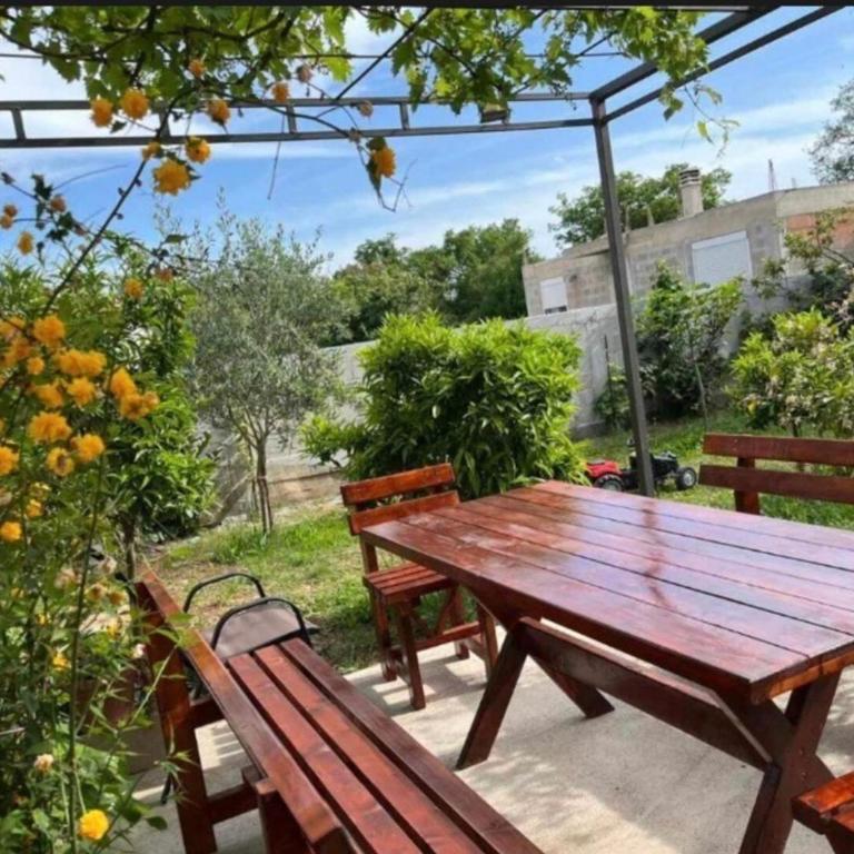 Apartmani Lutovac - Two-Bedroom Apartment - 3