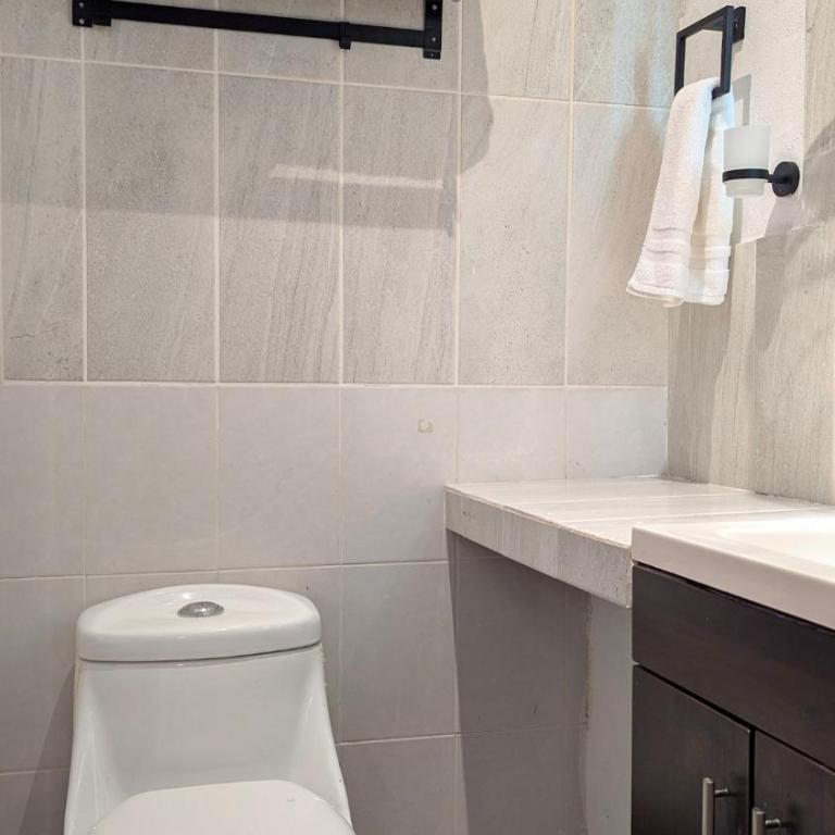 Unique Location Spacious Apartment in Zona Romántica - Apartamento de 3 dormitorios - 13